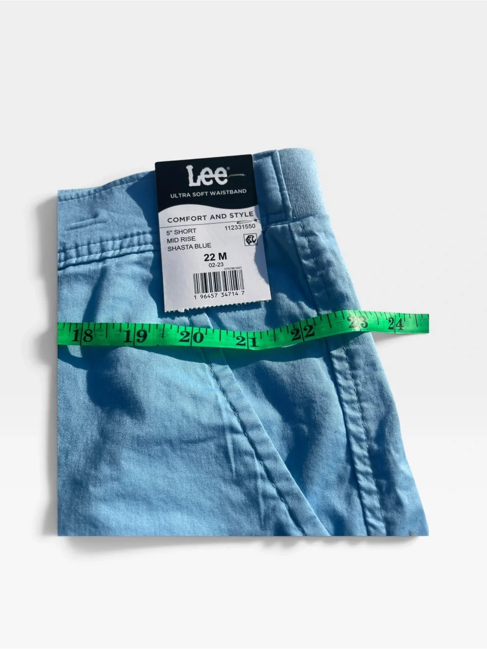 Lee Women's Sky Blue Cargo Shorts size 22 m waist approximately 22 in